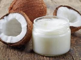 6 полезных свойств кокосового масла