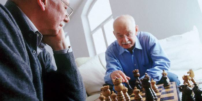 Пенсионеры-шахматисты