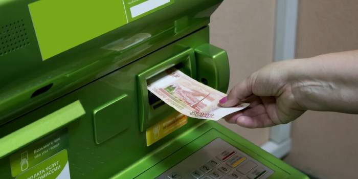 Пополнение счета Сбербанка через банкомат
