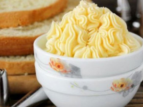 Заварной крем для торта - рецепты приготовления в домашних условиях на молоке, с творогом или сгущенкой