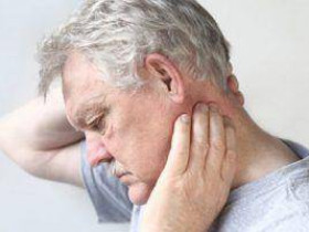 7 домашних средств от боли в шее и головокружения