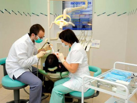 Какие стоматологические услуги предоставляются по полису ОМС