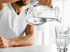 8 лучших моментов для питья воды