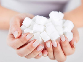 9 признаков, что вы едите слишком много сахара
