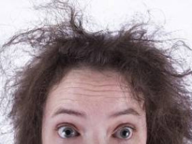 5 привычек, нарушающих здоровье кожи и волос
