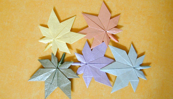 Осенние листья из бумаги в детский садик
