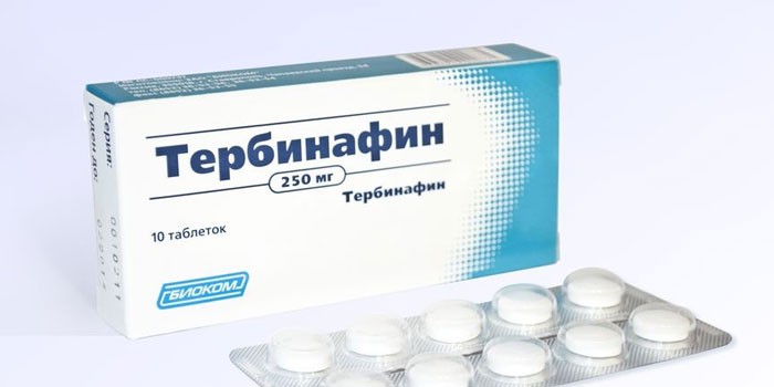 Таблетки Тербинафин в упаковке